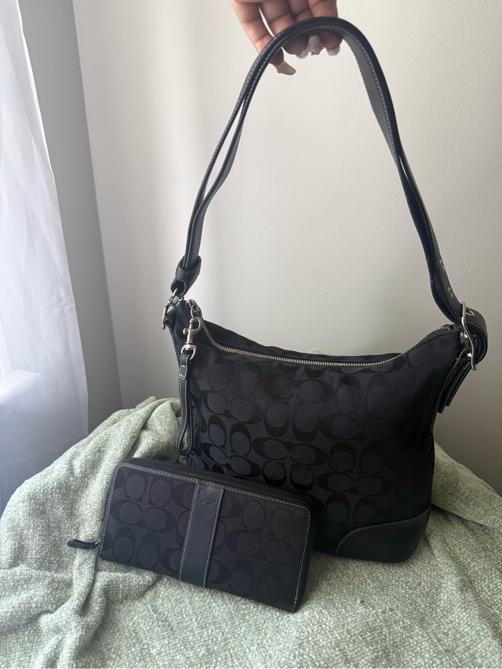 Y2K Coach Jacquard Shoulder Bag w/ wallet